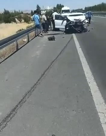 elazigda-trafik-kazasi-1-kisi-yaralandi-Hzxn6SuA.jpg
