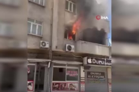 elazigda-yangin-buhari-evi-kul-olmaktan-kurtardilar-grLg5wMK.jpg