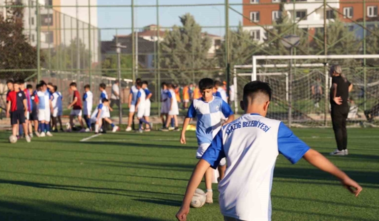 elazigdaki-yaz-spor-kurslarina-muhtesem-ilgi-yDRGjciV.jpg