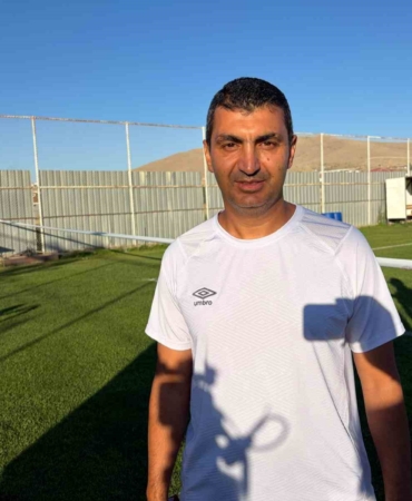 elazigsporun-teknik-direktoru-bozkurt-kadro-kalitemiz-ust-duzey-PRQWaOT6.jpg