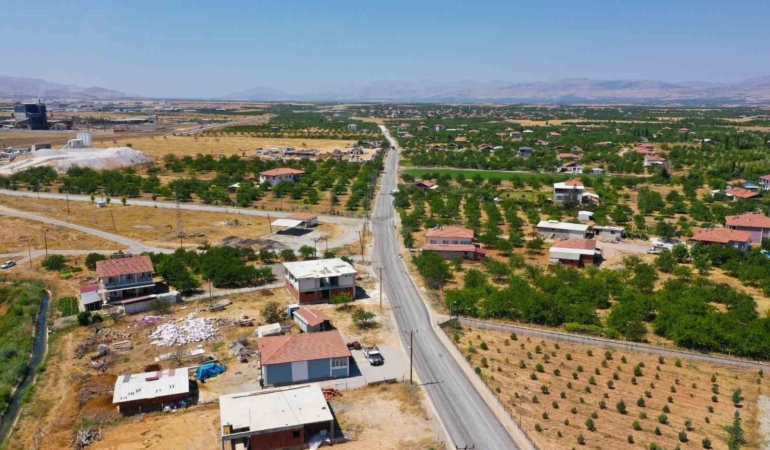 es-zamanli-iki-onemli-yol-aksinda-surdurulen-calismalar-rgDrMmzr.jpg