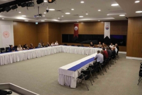 fethi-sekin-sehir-hastanesinde-calisan-memnuniyeti-uzerine-derinlemesine-inceleme-k6Z2rqDq.jpg