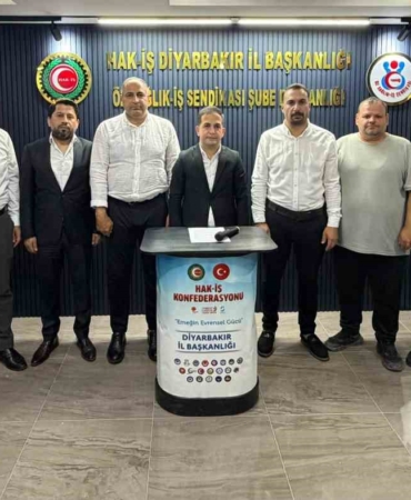 hak-is-il-baskani-akuzum-tarihi-direnisin-altin-sayfalari-5RBptLbe.jpg