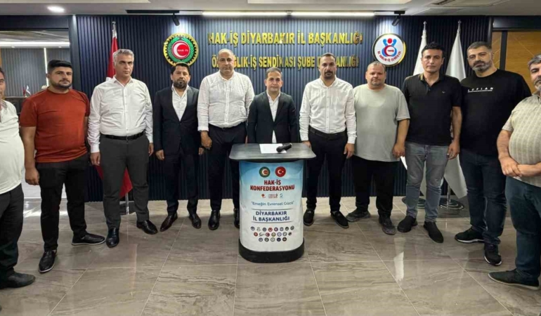 hak-is-il-baskani-akuzum-tarihi-direnisin-altin-sayfalari-5RBptLbe.jpg