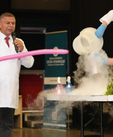 inonu-universitesinde-bilim-yaz-kampi-heyecani-P4U7uZta.jpg