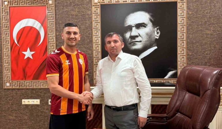 malatya-yesilyurt-spor-aykut-saridogan-ile-orta-sahasini-guclendirdi-EULD3W74.jpg