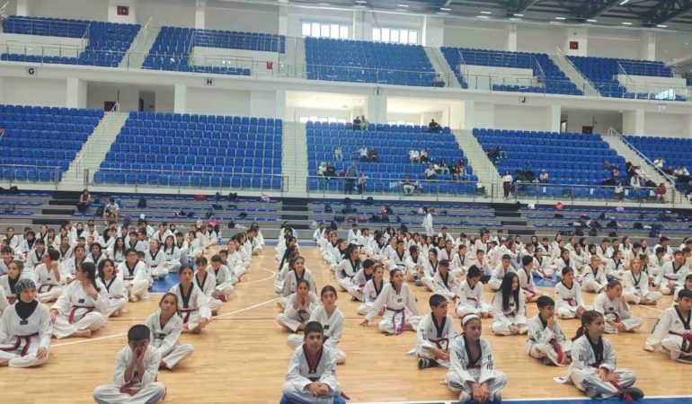 malatyada-476-sporcu-siyah-kusak-mucadelesi-verdi-vCPGYsUQ.jpg
