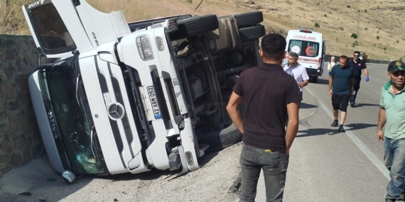 Malatya’da Kontrolden Çıkan Tır Devrildi: Olayın Ayrıntıları