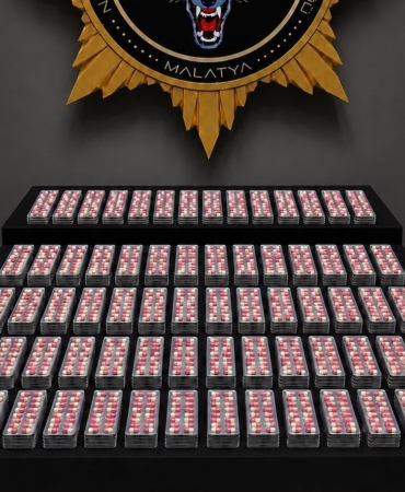malatyada-sokak-saticilarina-sok-narkotik-operasyonu-7-gozalti-Ni8U3lI1.jpg