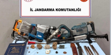 mardinde-1500-yillik-mozaikle-tarihi-eser-kacakciligina-karsi-buyuk-operasyon-mz4Te4n1.jpg