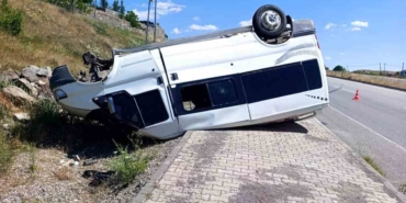 minibus-kaza-yapti-1-kisi-yaralandi-Dvj6r8Pj.jpg