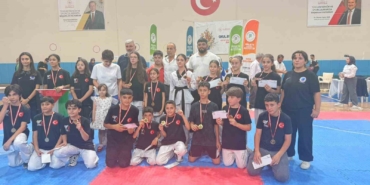 minik-tekvandocularin-18-madalya-ile-sampiyonluk-hikayesi-3Q9cc3AF.jpg