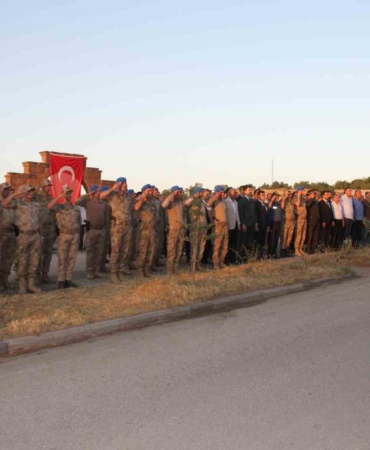 sehit-binbasi-arslan-kulaksizin-saldiriya-ugradigi-cadde-anma-etkinligiyle-ihtisamli-bir-sekilde-anildi-8zgPhQYg.jpg