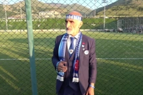 stat-kapisinda-mac-izleyemeyen-erdem-dedenin-erzurumspor-aski-suruyor-m1rZd2k3.jpg