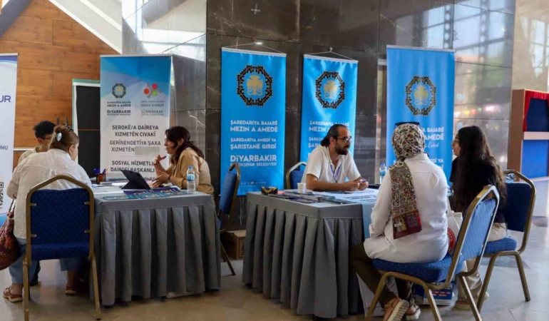 universite-adaylarina-ucretsiz-tercih-destegi-hayallerinize-bir-adim-daha-yaklasin-W1ZLOnEY.jpg