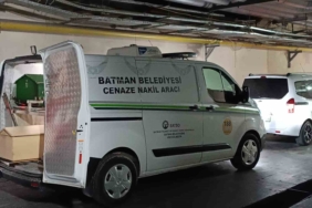 batmanda-otomobil-carpmasi-sonucu-yaya-hayatini-kaybetti-inPHNcS8.jpg