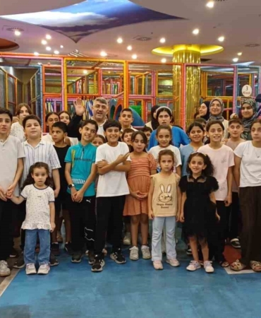 batmanda-yetim-cocuklar-icin-ozel-etkinlik-duzenlendi-1Oe3YdI1.jpg