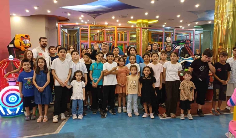 batmanda-yetim-cocuklar-icin-ozel-etkinlik-duzenlendi-1Oe3YdI1.jpg