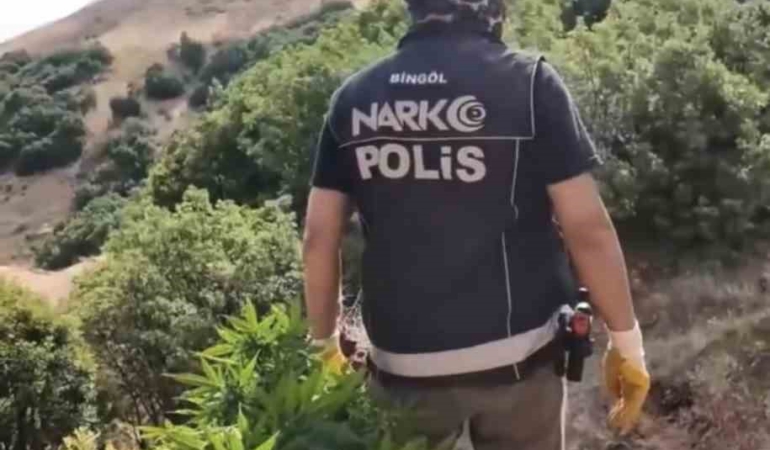 bingolde-uyusturucu-operasyonu-uc-supheli-tutuklandi-vrWag3ym.jpg