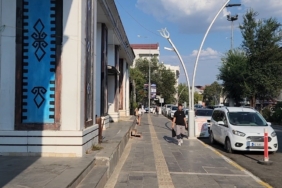 bunaltici-sicaklara-karsi-munzur-daglarinda-kartopu-keyfi-b4SFCTMg.jpg