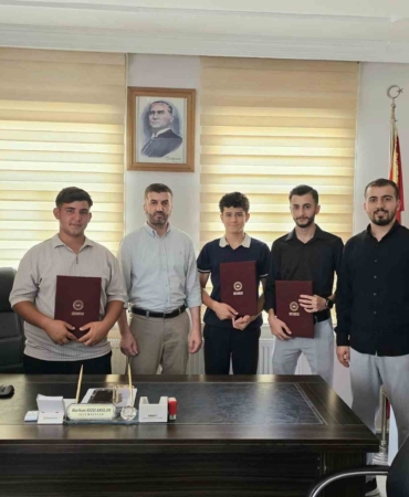 cermikte-hafizlik-egitimini-tamamlayanlara-belge-takdim-toreni-vFlQVxIt.jpg