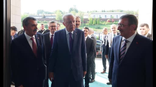 cumhurbaskani-erdogan-maziden-atiye-programi-ogrencilerini-agirladi-VyVlypJA.jpg