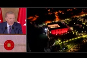 cumhurbaskani-erdogan-turkiyeyi-yarim-asirlik-sikintidan-kurtarmak-icin-gunluk-siyaset-GyEyui9q.jpg