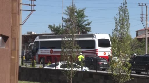 Cumhurbaşkanı Erdoğan ve MHP Lideri Bahçeli’nin Ahlat Selçuklu Kabristanı Ziyareti