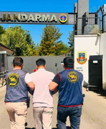 diyarbakirda-113-aranan-supheli-guvenlik-gucleri-tarafindan-yakalandi-9YVY7KXh.jpg