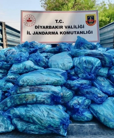 diyarbakirda-3-ton-hayvansal-ic-yag-operasyonu-HggwgrOd.jpg
