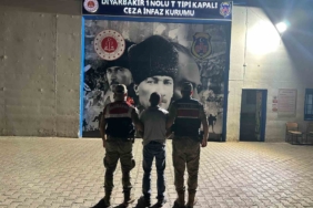 diyarbakirda-42-suc-kaydi-ve-16-yil-hapis-cezasi-bulunan-zanli-yakalandi-AA5Ja7HF.jpg