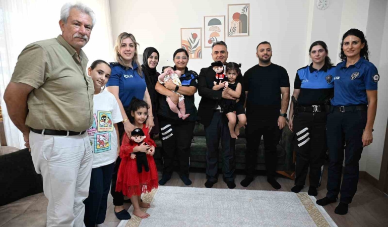 elazig-il-emniyet-muduru-karanin-gazi-polisle-bulusmasi-J3FDU6F2.jpg