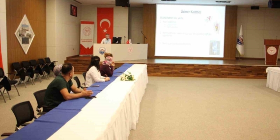 Elazığ’da Hastane Çalışanlarına Üriner Kateter ve Enfeksiyon Eğitimi