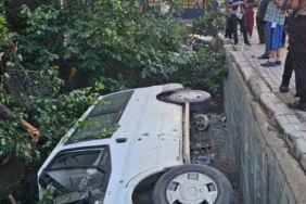 elazigda-minibus-bahceye-uctu-olayin-detaylari-ve-guncel-bilgiler-AsCVuigW.jpg