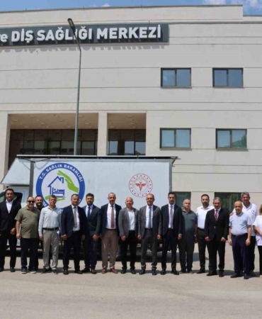 elazigda-mobil-agiz-ve-dis-sagligi-araciyla-saglik-hizmetlerine-kolay-erisim-iwjsjUWH.jpg
