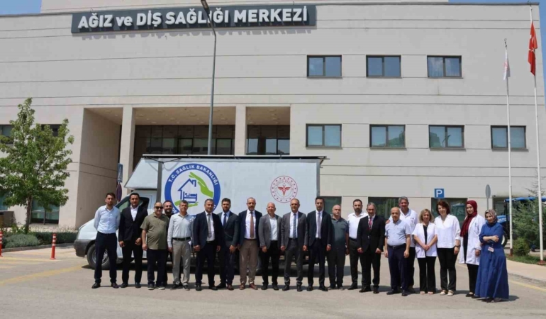 elazigda-mobil-agiz-ve-dis-sagligi-araciyla-saglik-hizmetlerine-kolay-erisim-iwjsjUWH.jpg