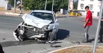 elazigda-trafik-kazasi-iki-yarali-72n7lcN4.jpg