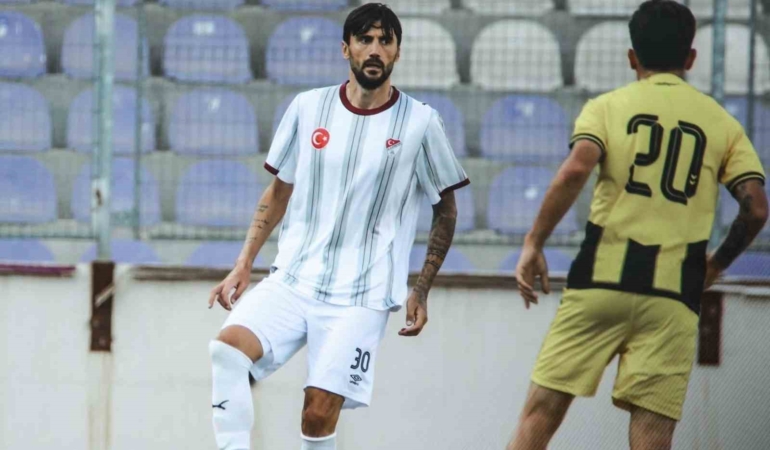 elazigspor-ve-bitlisspor-hazirlik-maci-sonuclari-FbjiuhAB.jpg