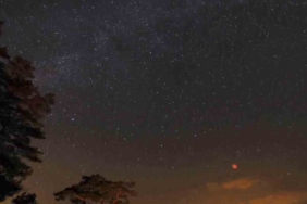 erzurum-semalarinda-goruntulenen-perseid-meteor-yagmuru-ZHzMSE8T.jpg