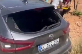gaziantepte-kafa-kafa-carpisan-otomobillerde-3-yarali-biri-agir-4SXSq3w4.jpg