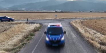 jandarma-aniz-yanginlarina-karsi-dron-destekli-devriye-ile-mucadele-ediyor-XZKd5YDx.jpg