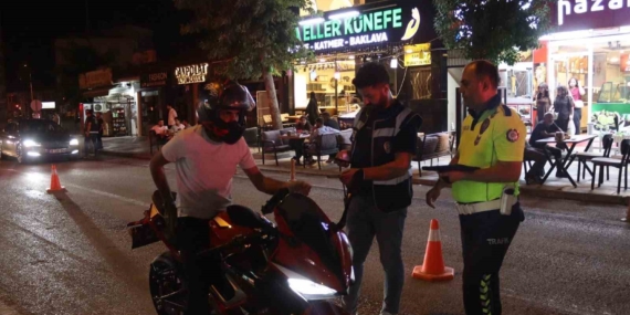 Kovancılar Polisinden Şok Uygulama
