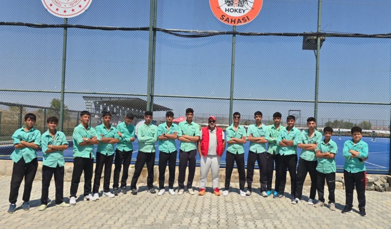 malatya-hokeyde-turkiye-dorduncusu-oldu-U3jmIyDh.jpg