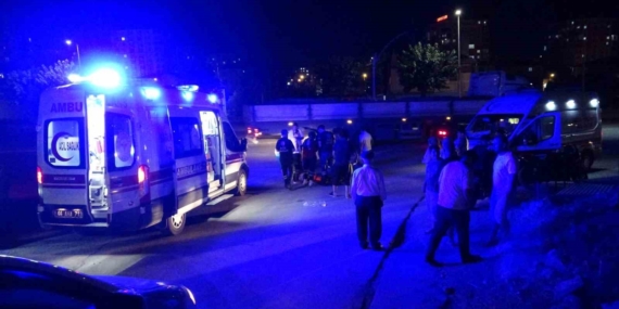 Malatya’da Otomobil ile Motosiklet Çarpıştı: 2 Kardeş Yaralandı