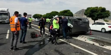 tatvanda-iki-arac-carpismasi-iki-yarali-MFX53tER.jpg