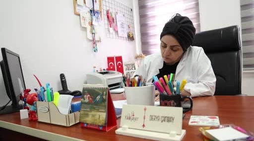 Türkiye’de Tek Kimyager Derya Çambay Elazığ Havuzlarını Ulusal Standartlarda Tutuyor