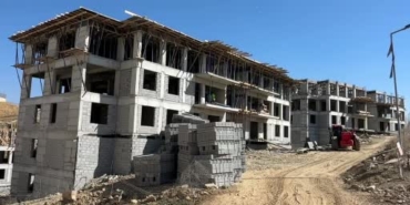yuksekovada-vatandaslar-icin-devlet-tarafindan-48-konutluk-binalarin-insasi-surduruluyor-QipmQCka.jpg