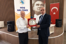 32-yillik-mesaisinin-ardindan-emekli-oldu-dfLD1PXD.jpg