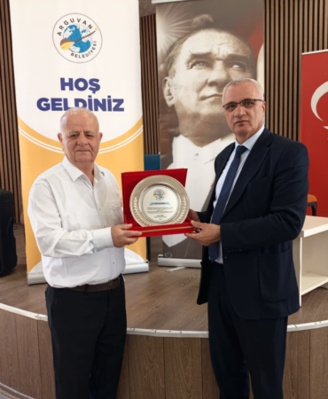 32-yillik-mesaisinin-ardindan-emekli-oldu-dfLD1PXD.jpg