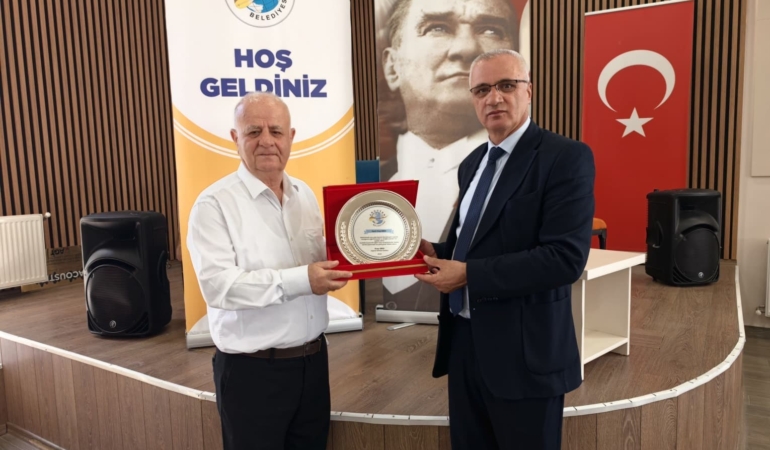 32-yillik-mesaisinin-ardindan-emekli-oldu-dfLD1PXD.jpg